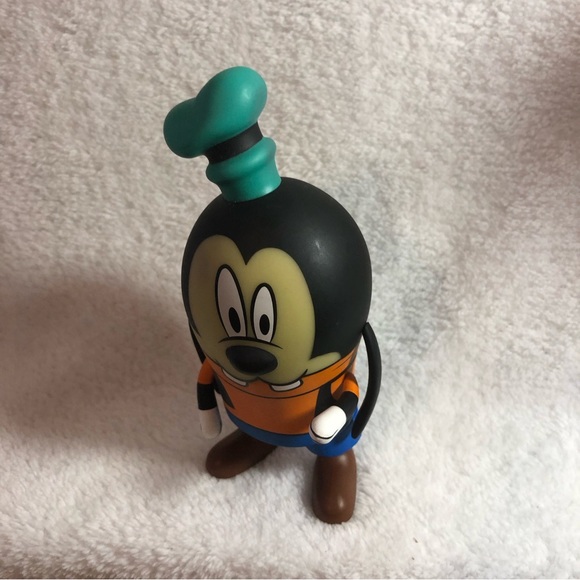 Disney Vinylmations Goofy from the Popcorns Series - Picture 4 of 5